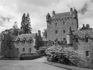 Inverness şehri ve İskoç dağları