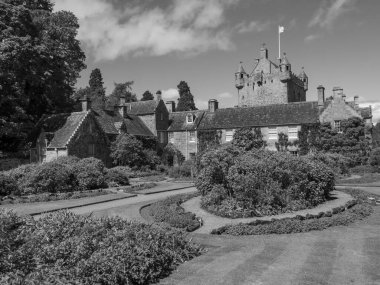 Inverness şehri ve İskoç dağları