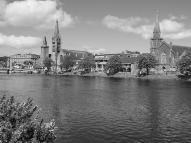 Inverness şehri ve İskoç dağları