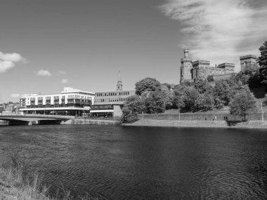 Inverness şehri ve İskoç dağları