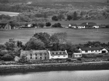 Inverness şehri ve İskoç dağları