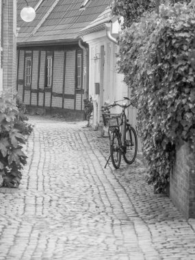 Holstein-Holstein eyâletinde, Maasholm 'ün küçük bir köyü.