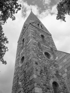 Holstein-Holstein eyâletinde, Maasholm 'ün küçük bir köyü.