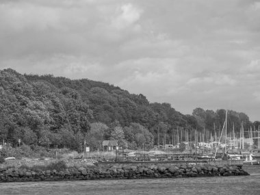 Holstein-Holstein eyâletinde, Maasholm 'ün küçük bir köyü.