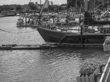 Holstein-Holstein eyâletinde, Maasholm 'ün küçük bir köyü.