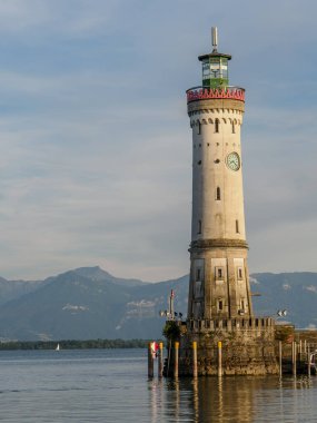 Lindau Almanya 'da göl kıyısında.