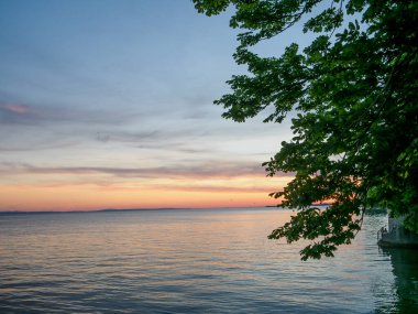 Lindau Almanya 'da göl kıyısında.