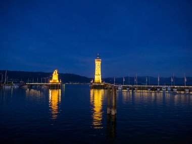 Lindau Almanya 'da göl kıyısında.