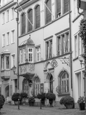 Lindau Almanya 'da göl kıyısında.