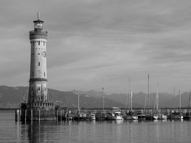 Lindau Almanya 'da göl kıyısında.