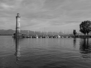 Lindau Almanya 'da göl kıyısında.