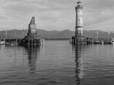 Lindau Almanya 'da göl kıyısında.