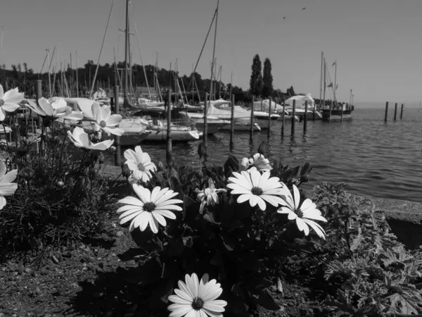 Meersburg, Almanya 'daki göl kentinde.