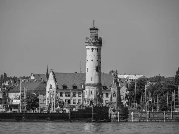 Almanya ve Avusturya 'daki Göl Polisi.