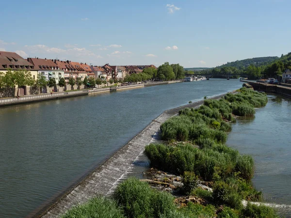 Wuerzburg Városa Folyónál — Stock Fotó