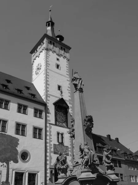 Город Вюрцбург Берегу Реки — стоковое фото