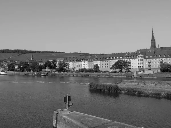 Πόλη Του Wuerzburg Στον Κεντρικό Ποταμό — Φωτογραφία Αρχείου
