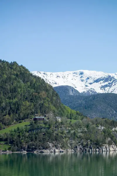 Tavasz Norvégiai Eidfjordban — Stock Fotó