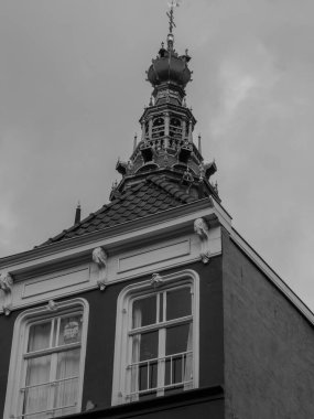 Nijmegen Hollanda 'daki nehir vadisinde.