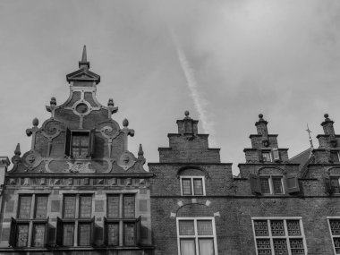 Nijmegen Hollanda 'daki nehir vadisinde.