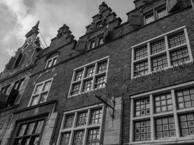 Nijmegen Hollanda 'daki nehir vadisinde.