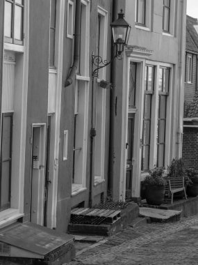 Nijmegen Hollanda 'daki nehir vadisinde.