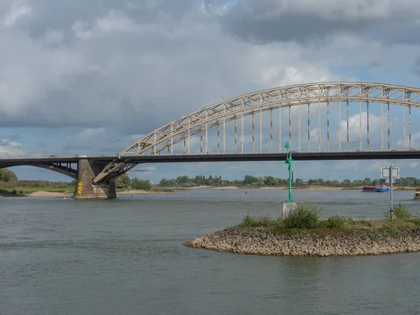 Nijmegen Vid Floden Waal Nederländerna — Stockfoto