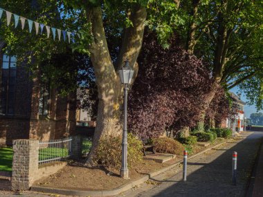 Almanya, Emmerich yakınlarındaki Ren Nehri 'nde.