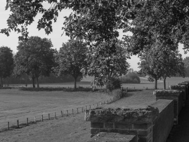 Almanya, Emmerich yakınlarındaki Ren Nehri 'nde.