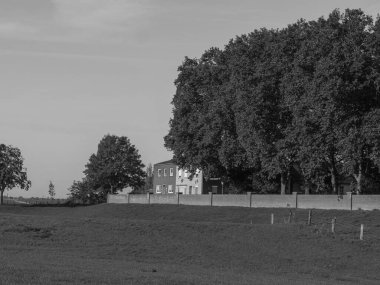 Almanya, Emmerich yakınlarındaki Ren Nehri 'nde.