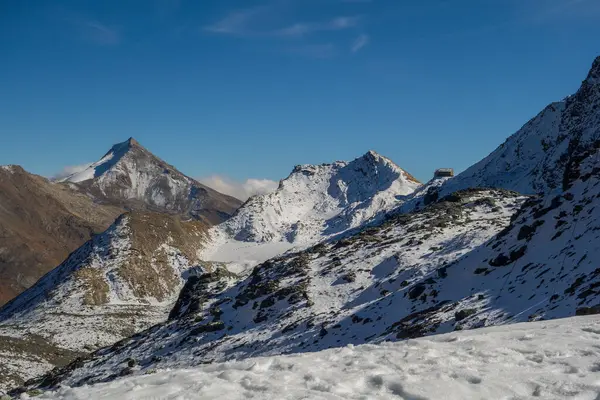 Альпы Швейцарии — стоковое фото