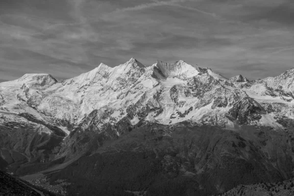 Randonnées Dans Les Montagnes Suisses — Photo