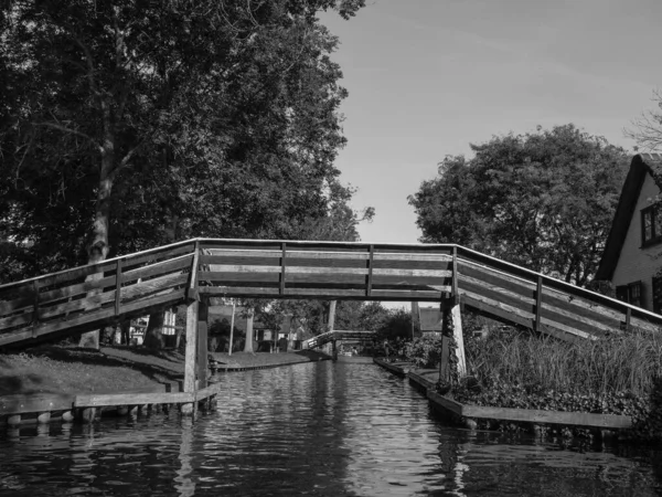 Malá Vesnice Giethoorn Nizozemsku — Stock fotografie