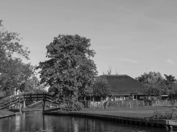 Piccolo Villaggio Giethoorn Nei Paesi Bassi — Foto Stock