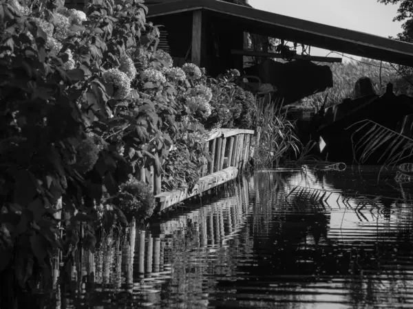 Das Kleine Dorf Giethoorn Den Niederlanden — Stockfoto