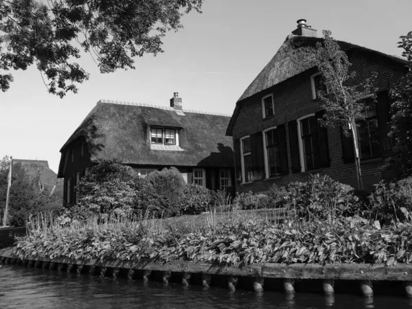 Het Kleine Dorpje Giethoorn Nederland — Stockfoto