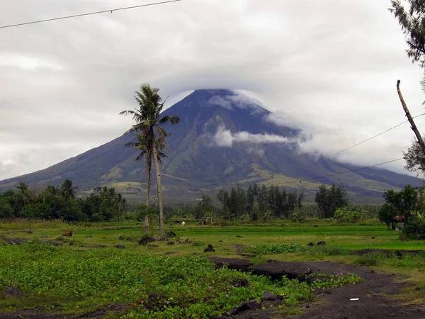 Geweldige Berg Mayon Een Actieve Vulkaan Filippijnen Januari 2012 — Stockfoto