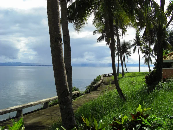 2012年1月20日在菲律宾塔克洛班的太平洋美景令人难以置信 — 图库照片
