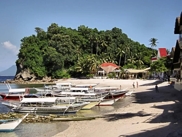 Widok Piękną Plażę Sabang Filipinach Października 2011 — Zdjęcie stockowe