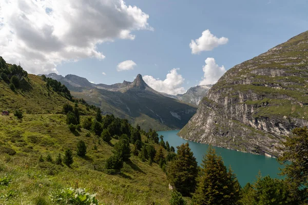 Vals Suiza Agosto 2021 Pico Del Monte Zervreila Día Soleado — Foto de Stock