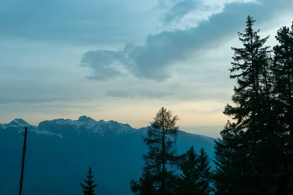 Гафлей Ліхтенштейн Червня 2021 Вид Над Альпами Відразу Після Заходу — стокове фото