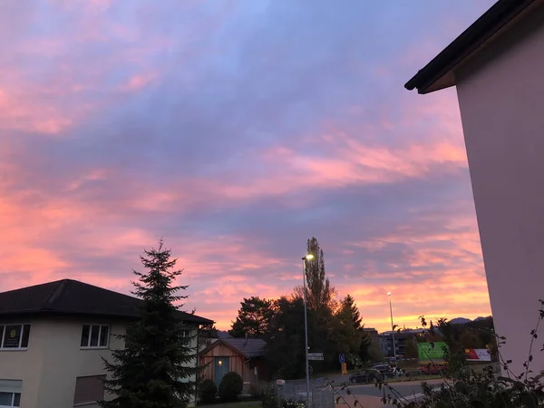 Schaan Lichtenštejnsko Října 2021 Ranní Scenérie Barevnými Mraky Obloze Nad — Stock fotografie