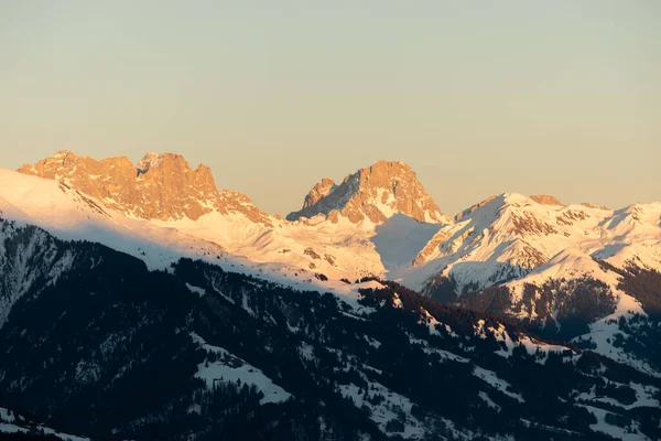 Landquart Switzerland December 2021 Snow Covered Mountain Summit Illuminated Sun — стокове фото