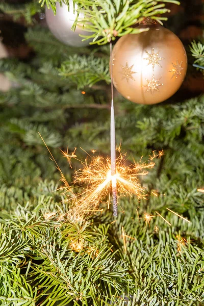 Liechtenstein December 2021 Christmas Sparkling Light Burning Christmas Tree — Stock Fotó