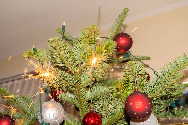 Liechtenstein December 2021 Christmas Sparkling Light Burning Christmas Tree — Stockfoto