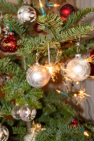 Liechtenstein December 2021 Christmas Sparkling Light Burning Christmas Tree — Stockfoto