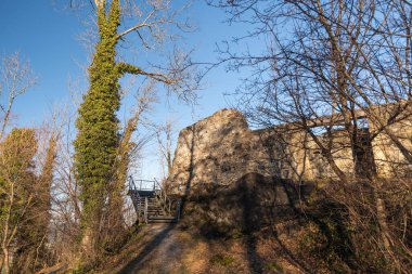 Schellenberg, Lihtenştayn, 31 Aralık 2021 Orta Çağ 'dan kalma tarihi şato harabesi