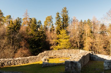 Schellenberg, Lihtenştayn, 31 Aralık 2021 Orta Çağ 'dan kalma tarihi şato harabesi