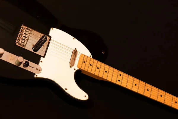 Вадим Января 2022 Изображение Электрогитары Fender Telecaster Черно Белом Цвете — стоковое фото