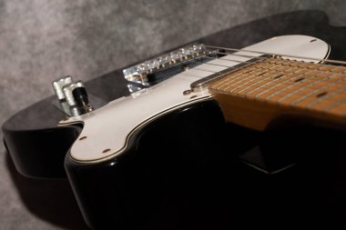 Vaduz, Lihtenştayn, 13 Ocak 2022 Meksika Telecaster elektro gitarı siyah beyaz